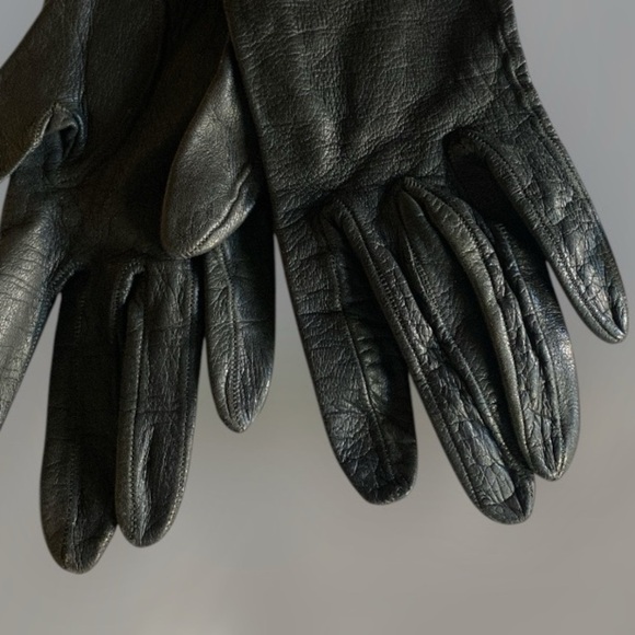 Black Leather Gloves Fits EXTRA SLIM SMALL HANDS. Gorpcore Bikercore Elegance - Picture 5 of 7
